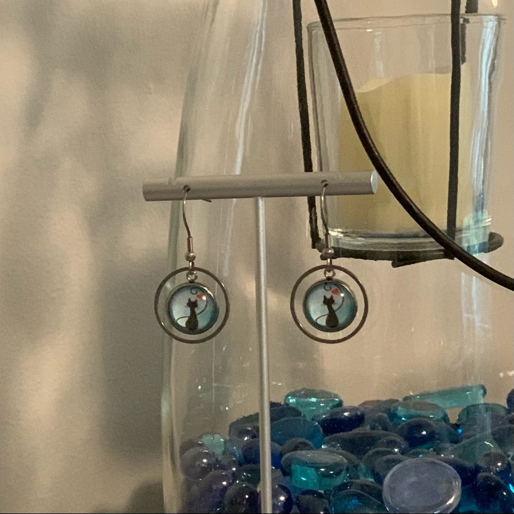 Cat Lover Earrings, NWT, pet